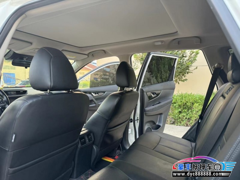 21年日产奇骏轿车抵押车出售