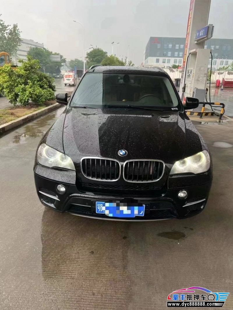 13年宝马X5轿车抵押车出售