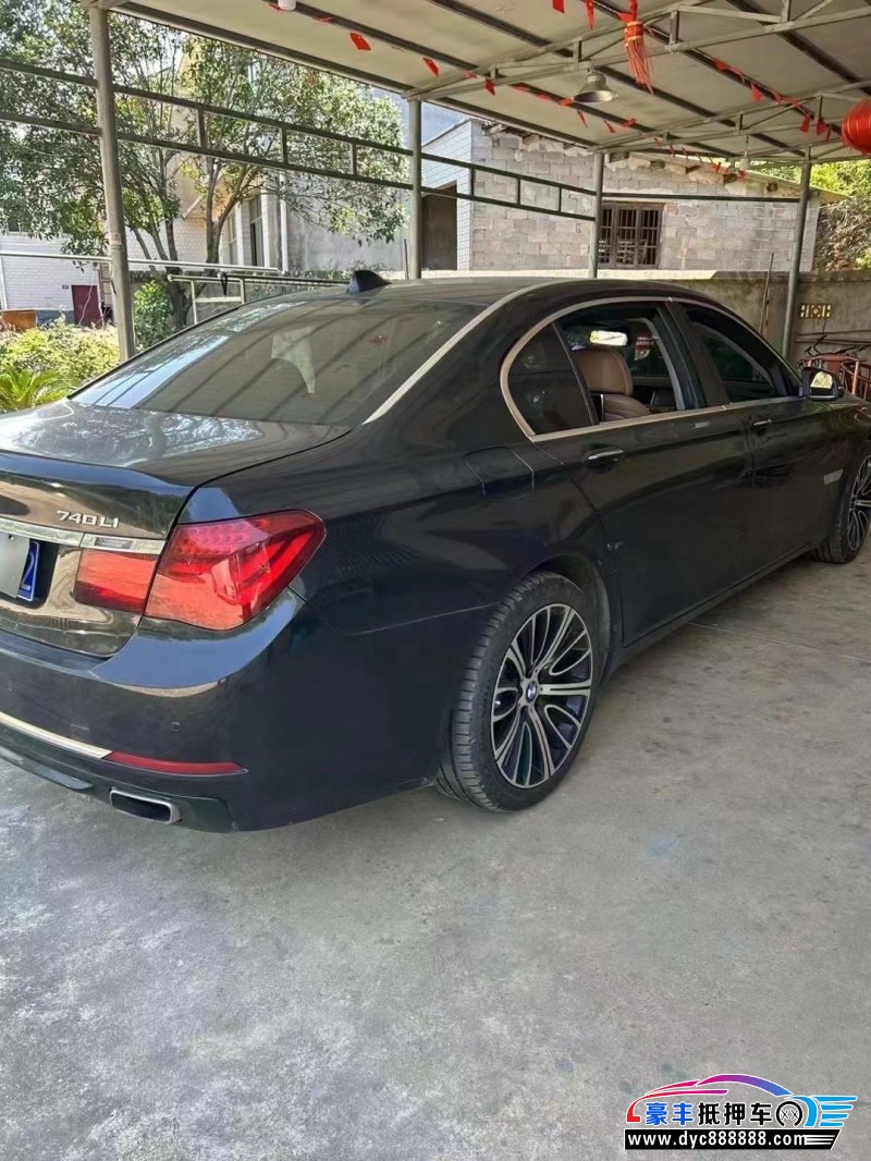 15年宝马7系轿车抵押车出售