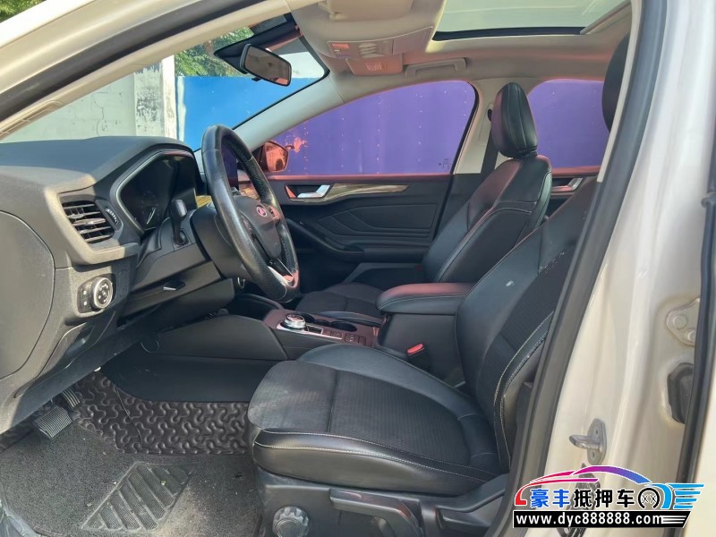 19年福特福克斯轿车抵押车出售