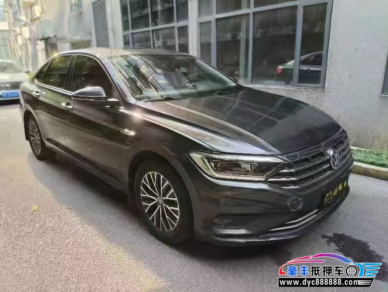 20年大众速腾轿车抵押车出售