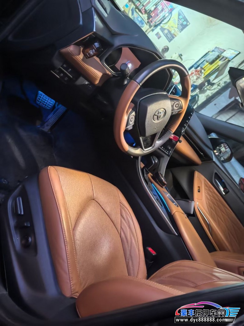 21年丰田亚洲龙轿车抵押车出售