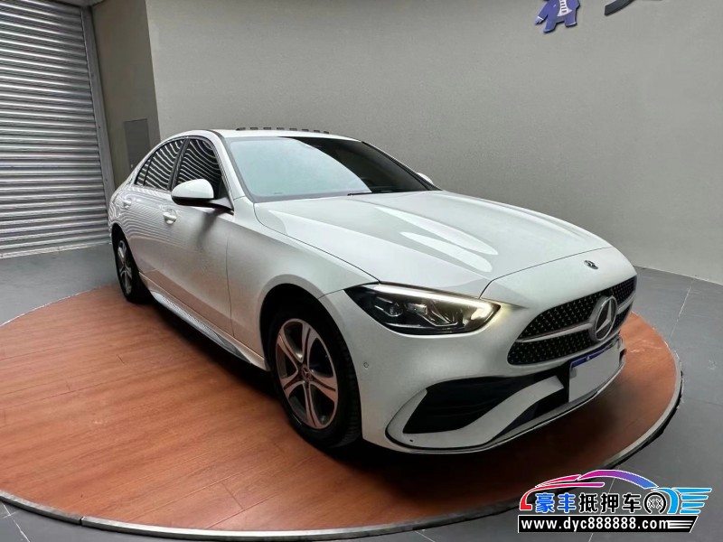 22年奔驰C轿车抵押车出售