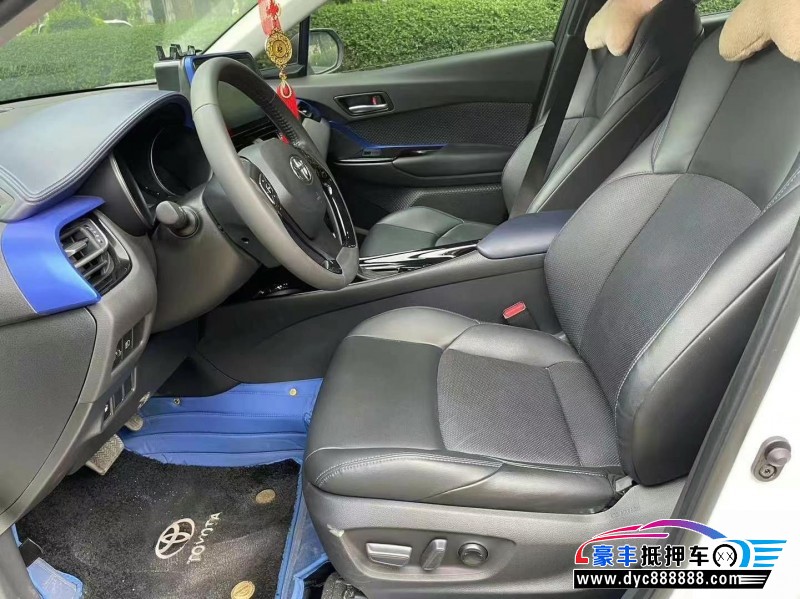 21年丰田奕泽轿车抵押车出售