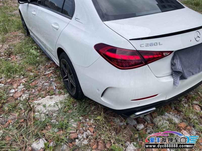 24年奔驰C轿车抵押车出售