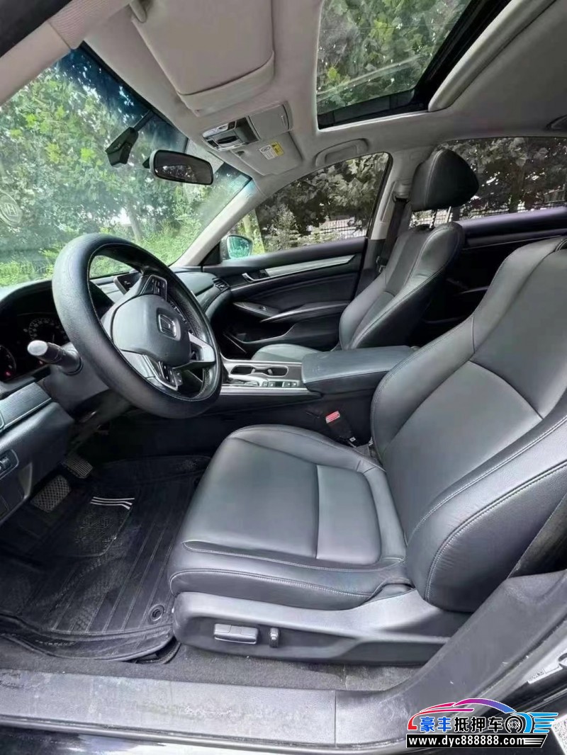 20年本田雅阁轿车抵押车出售