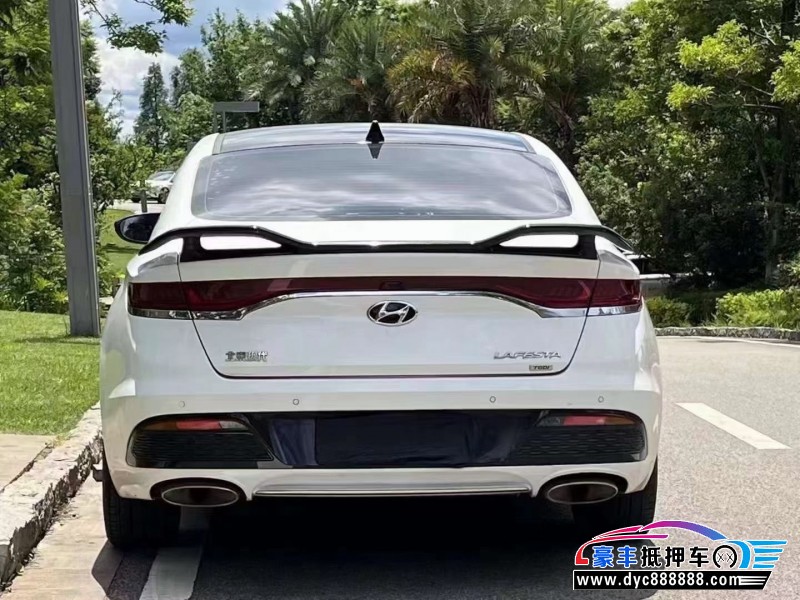 22年现代菲斯塔轿车抵押车出售