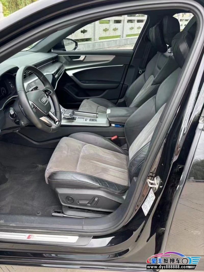 20年奥迪A6L轿车抵押车出售