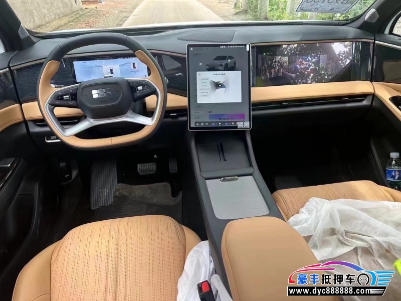 24年吉利银河L7轿车抵押车出售