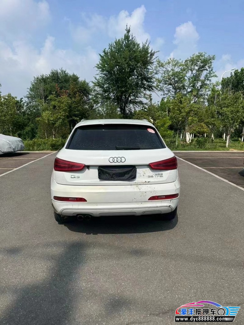 17年奥迪Q3轿车抵押车出售