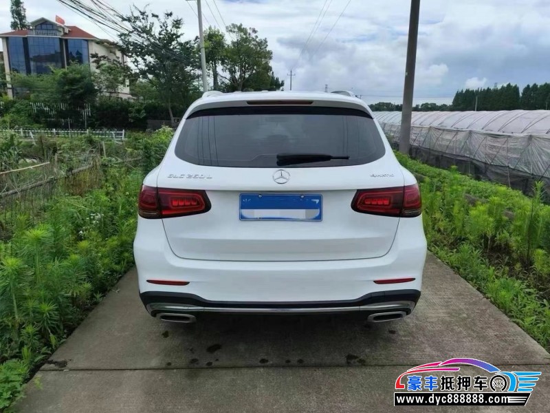 20年奔驰GLC轿车抵押车出售