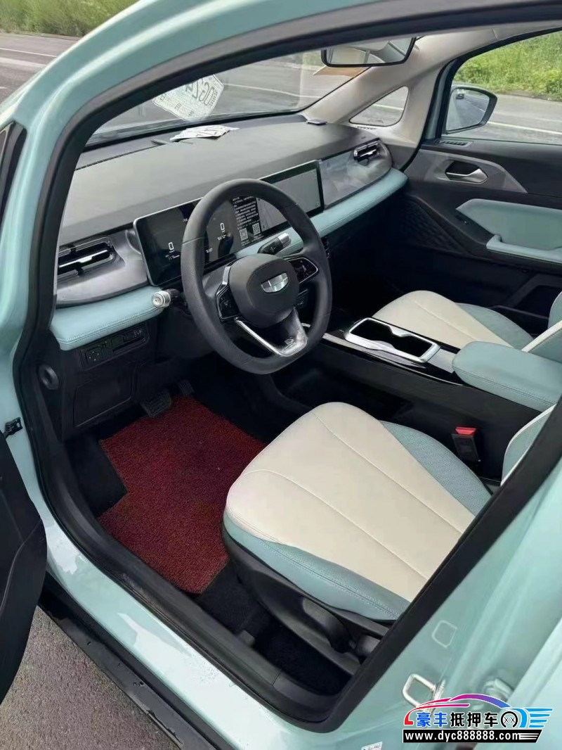 24年吉利几何轿车抵押车出售