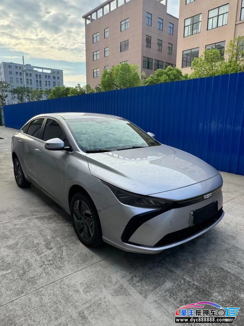 24年吉利几何轿车抵押车出售