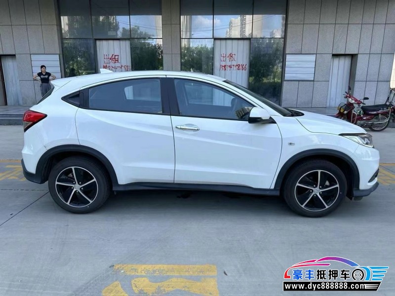 22年本田缤智轿车抵押车出售