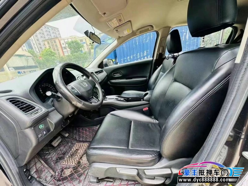 17年本田缤智轿车抵押车出售