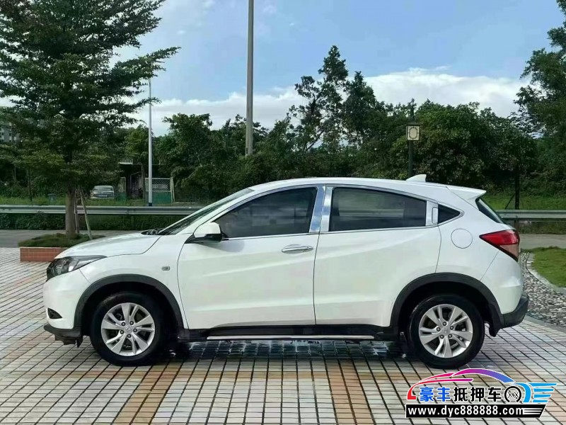 17年本田缤智轿车抵押车出售