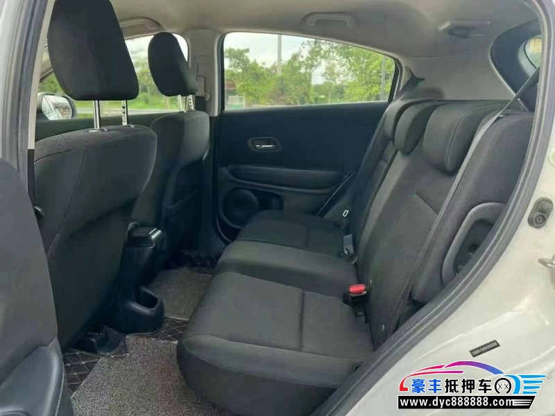 17年本田缤智轿车抵押车出售