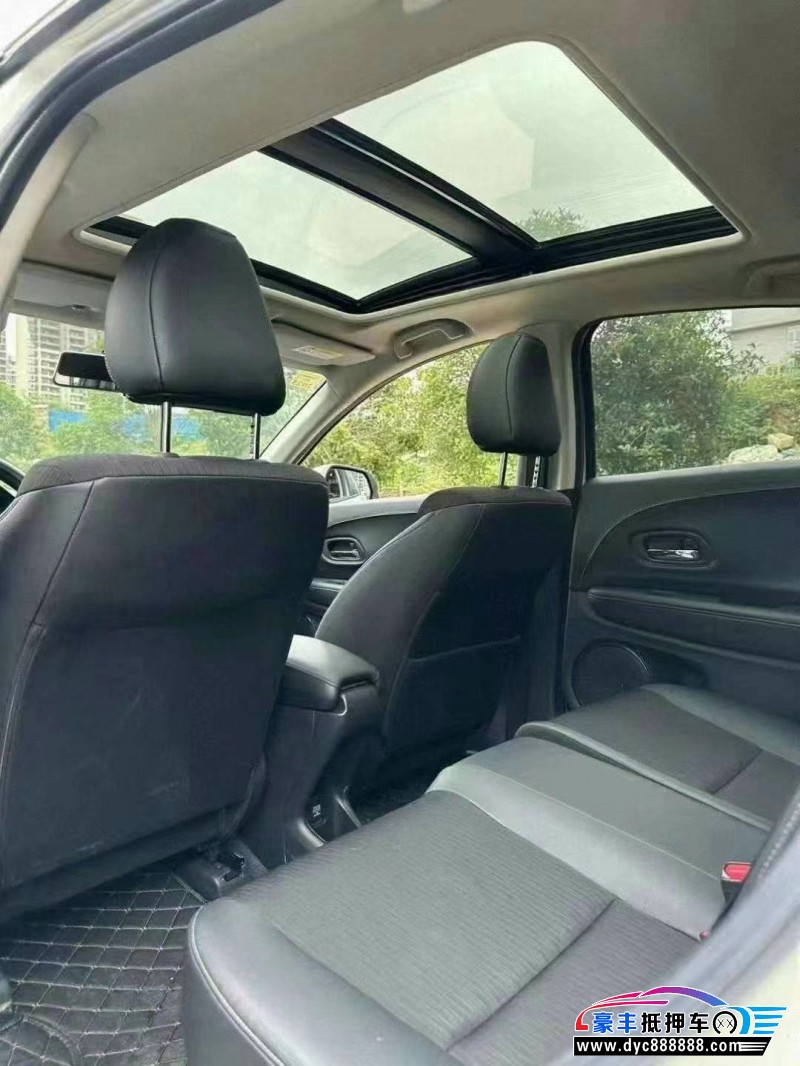 21年本田缤智轿车抵押车出售