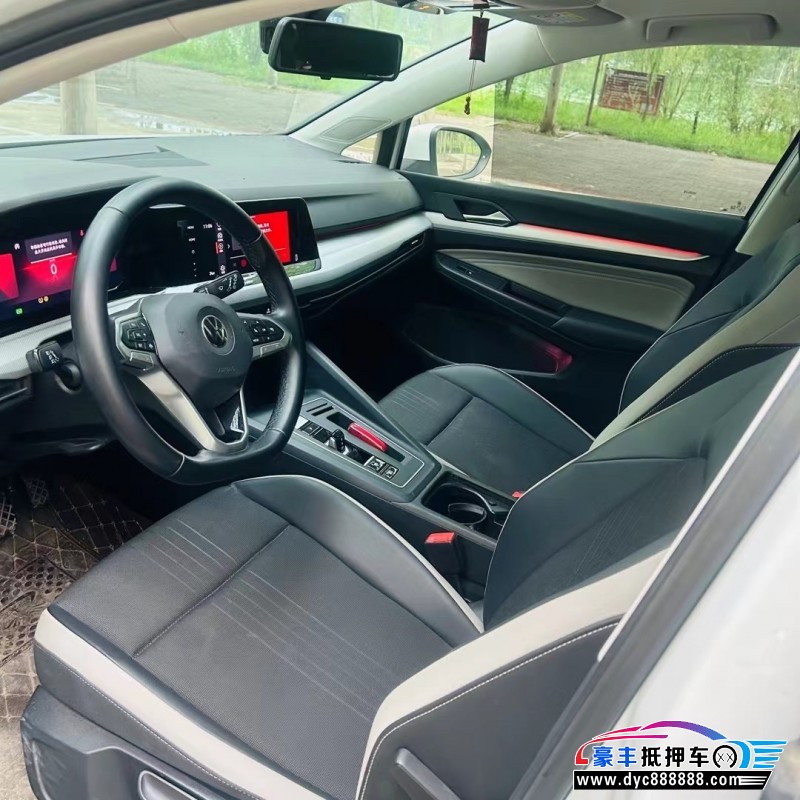 22年大众高尔夫轿车抵押车出售