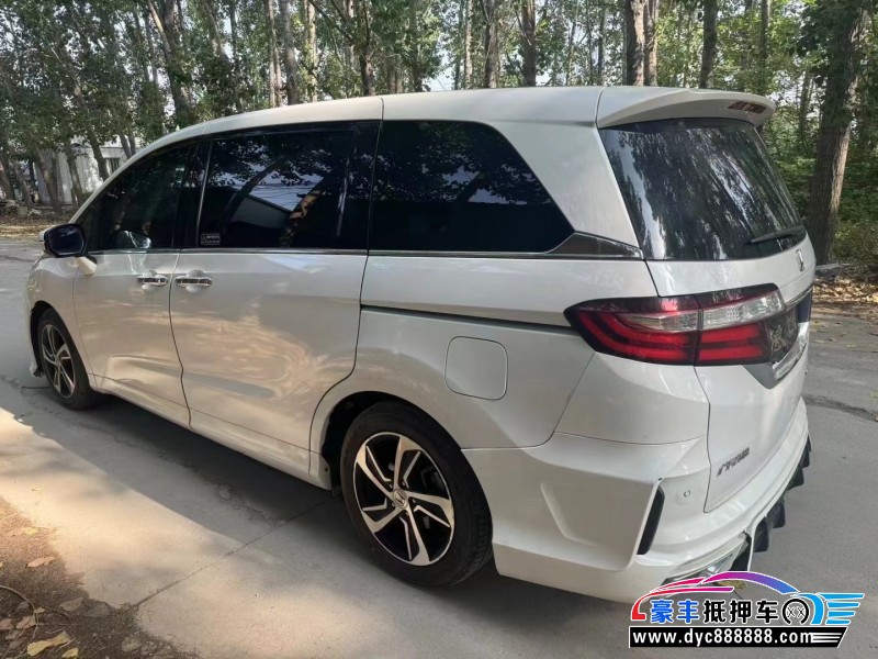 18年本田奥德赛轿车抵押车出售