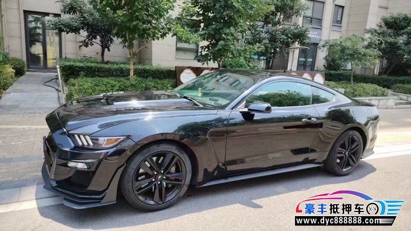 17年福特野马轿车抵押车出售