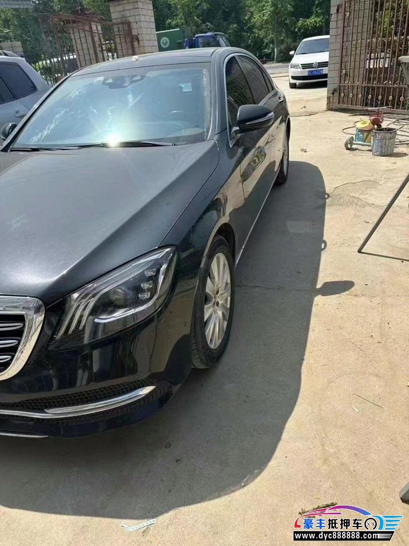 18年奔驰S轿车抵押车出售