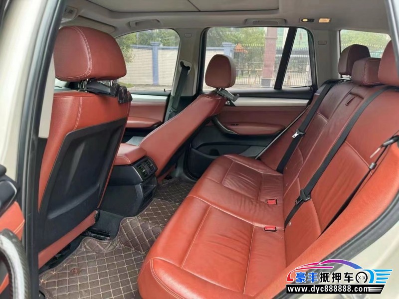 13年宝马X3SUV抵押车出售