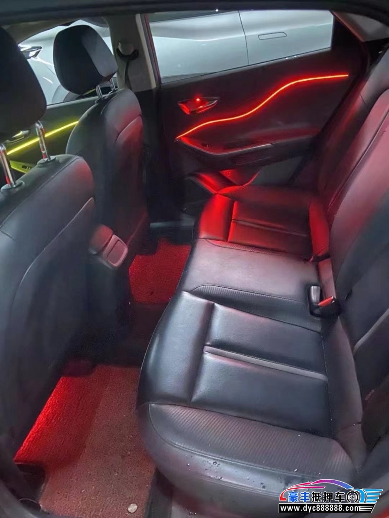 18年现代菲斯塔轿车抵押车出售