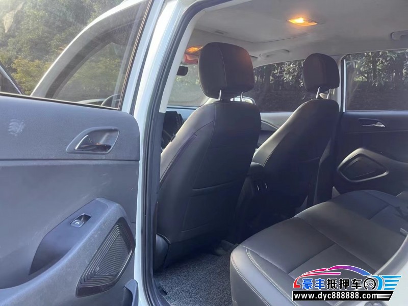 22年现代ix35SUV抵押车出售