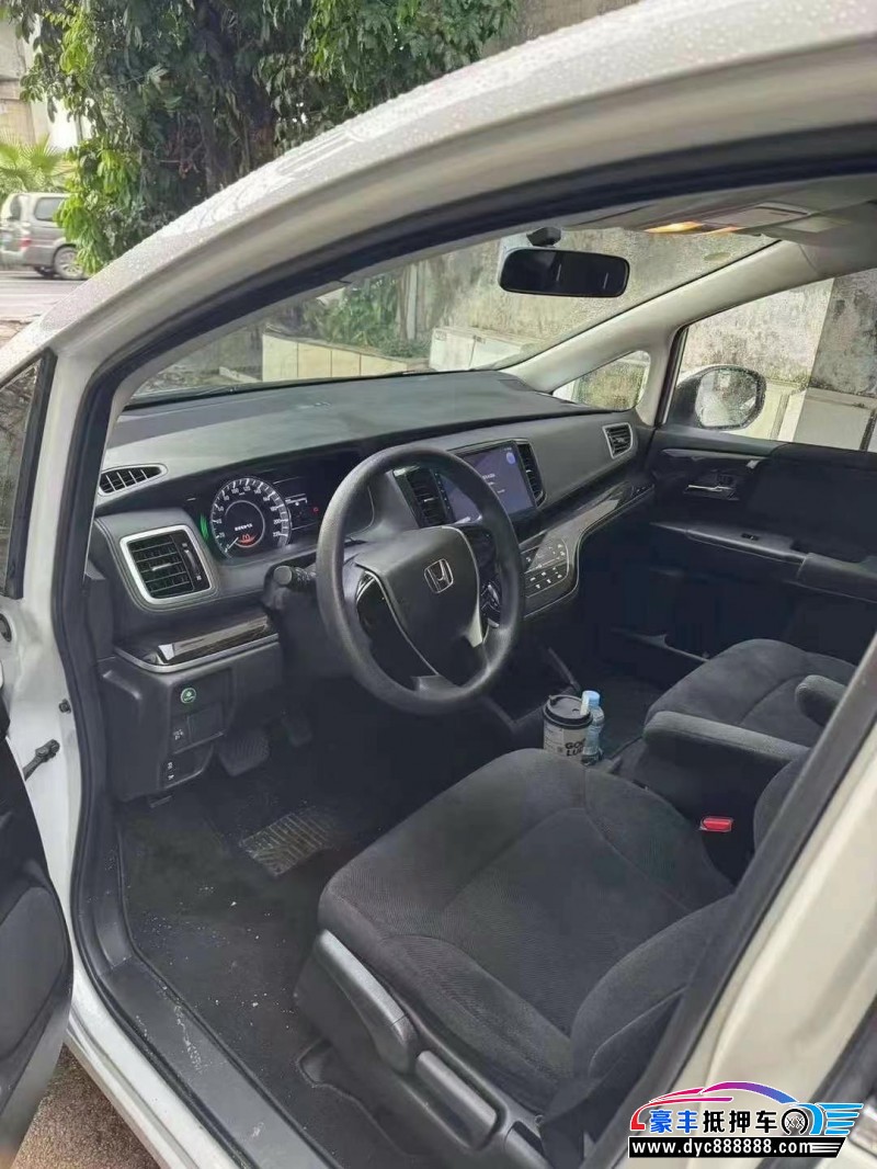21年本田奥德赛轿车抵押车出售