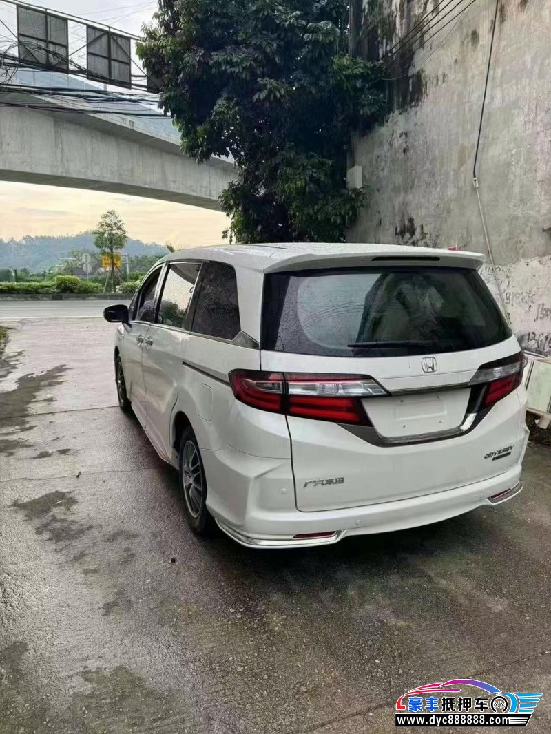 21年本田奥德赛轿车抵押车出售