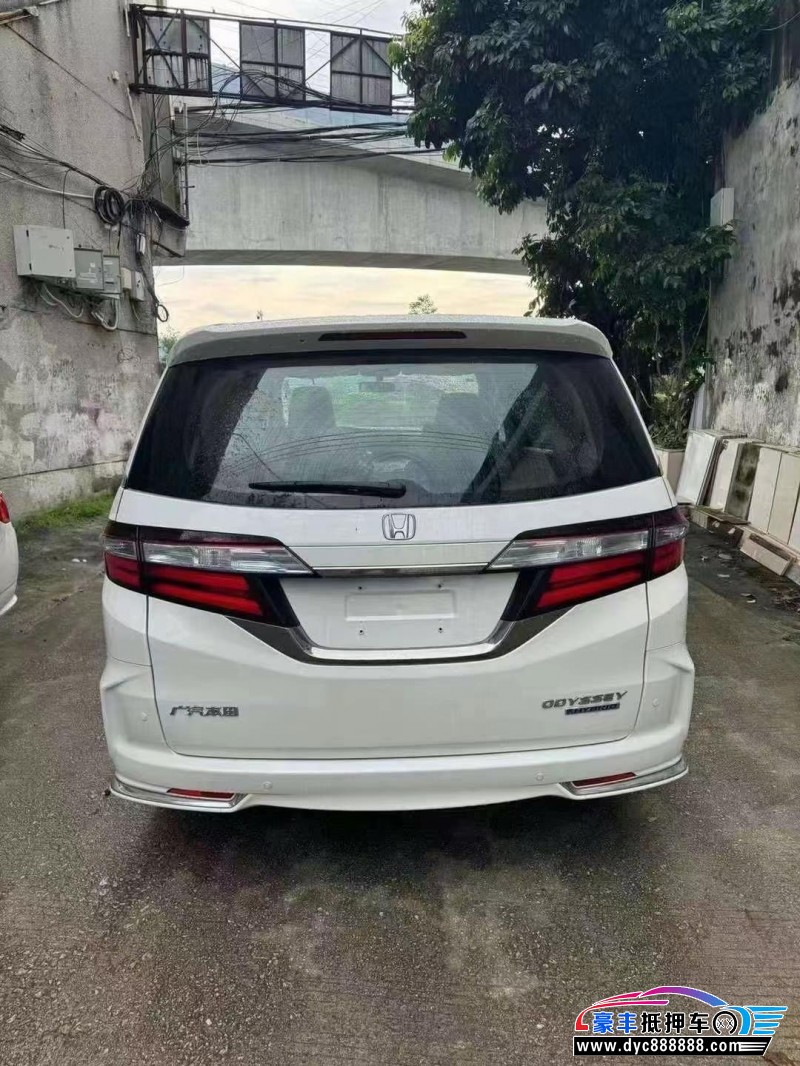 21年本田奥德赛轿车抵押车出售
