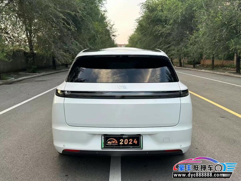 23年理想L7轿车抵押车出售