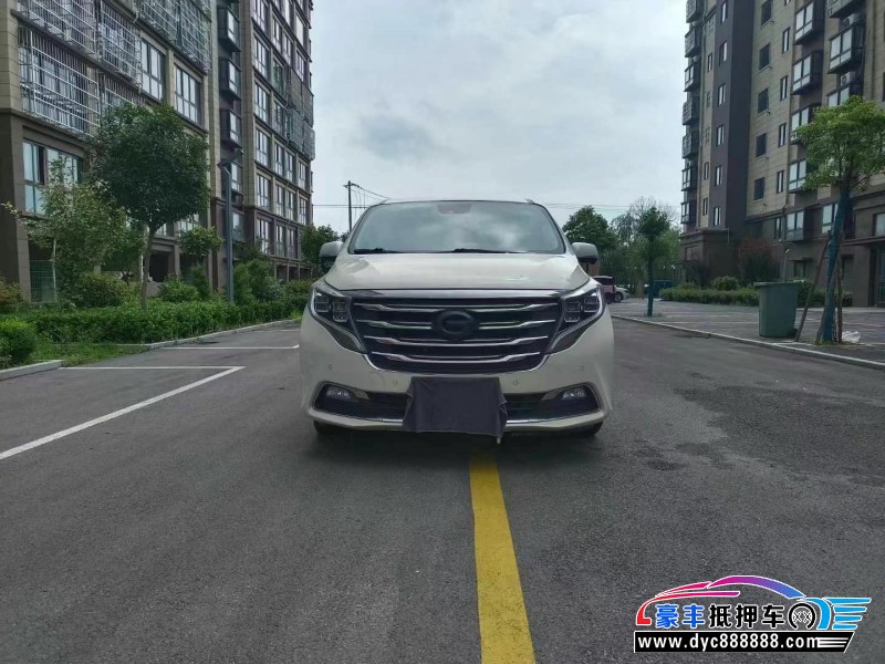 18年传祺M8轿车抵押车出售