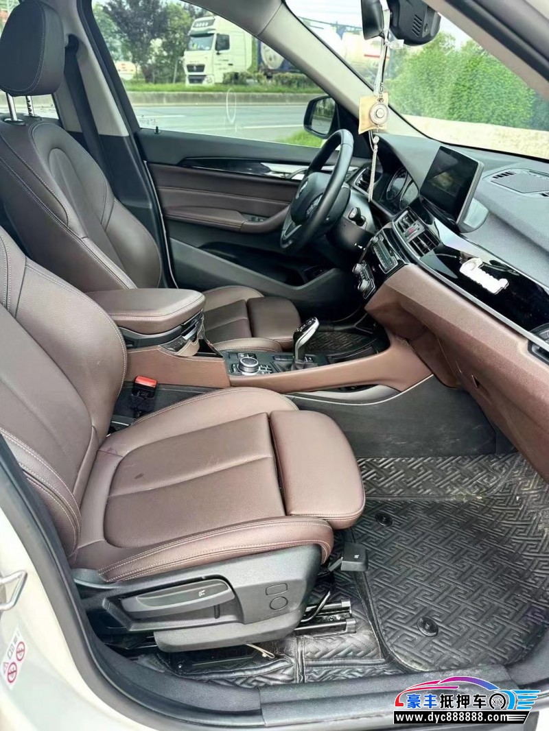 21年宝马6系轿车抵押车出售