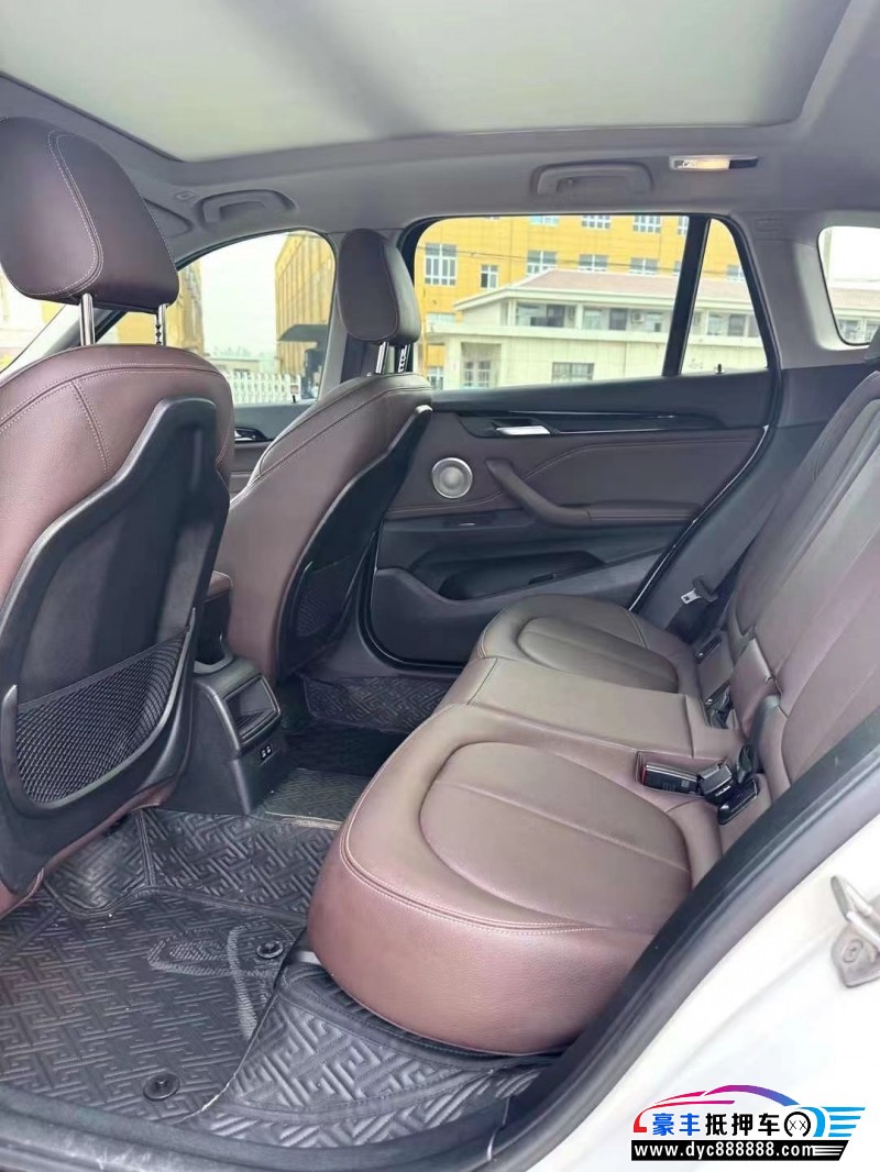 21年宝马X1轿车抵押车出售