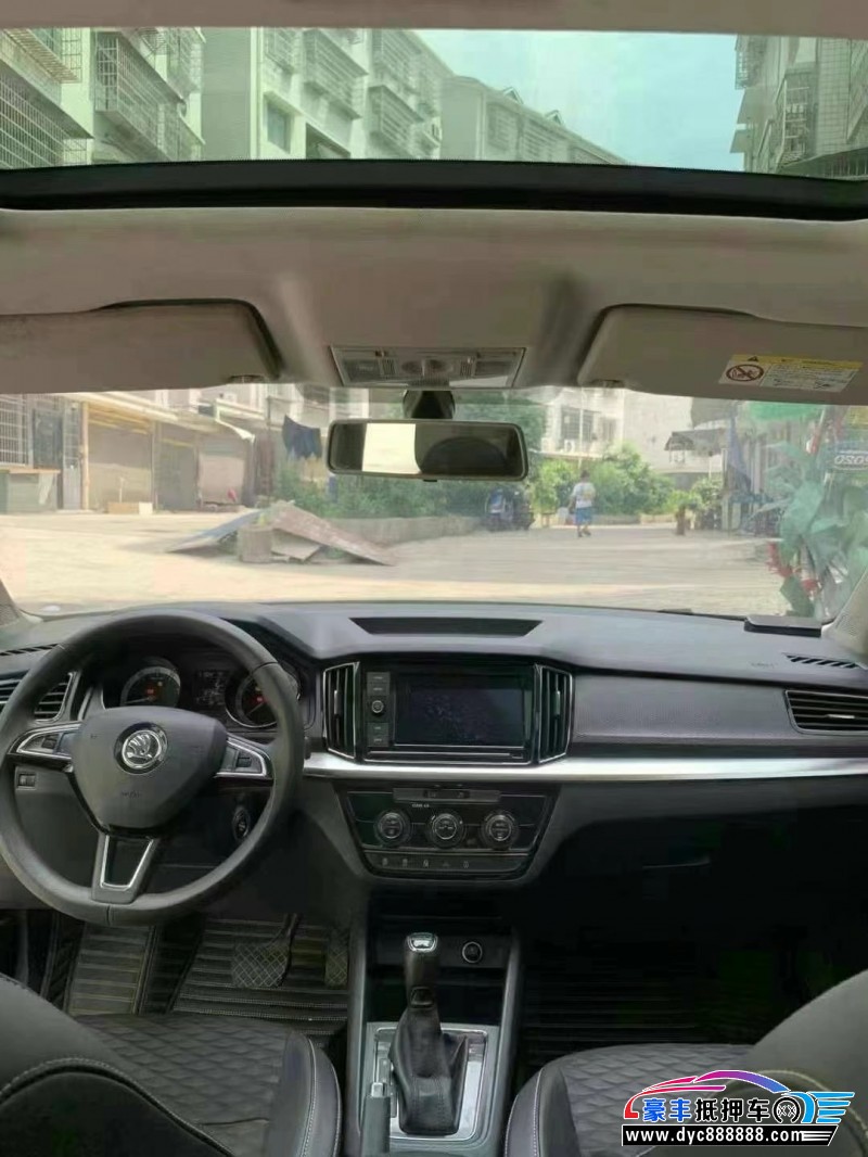 19年斯柯达柯米克轿车抵押车出售