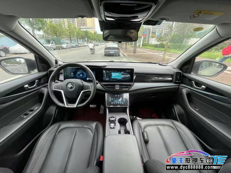 22年威马汽车w6轿车抵押车出售