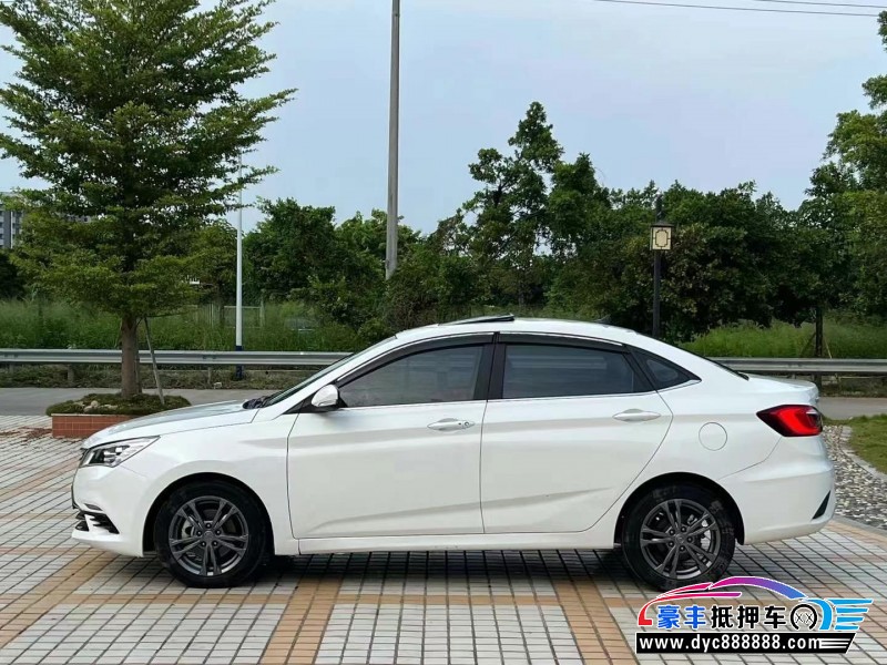 20年长安逸动轿车抵押车出售