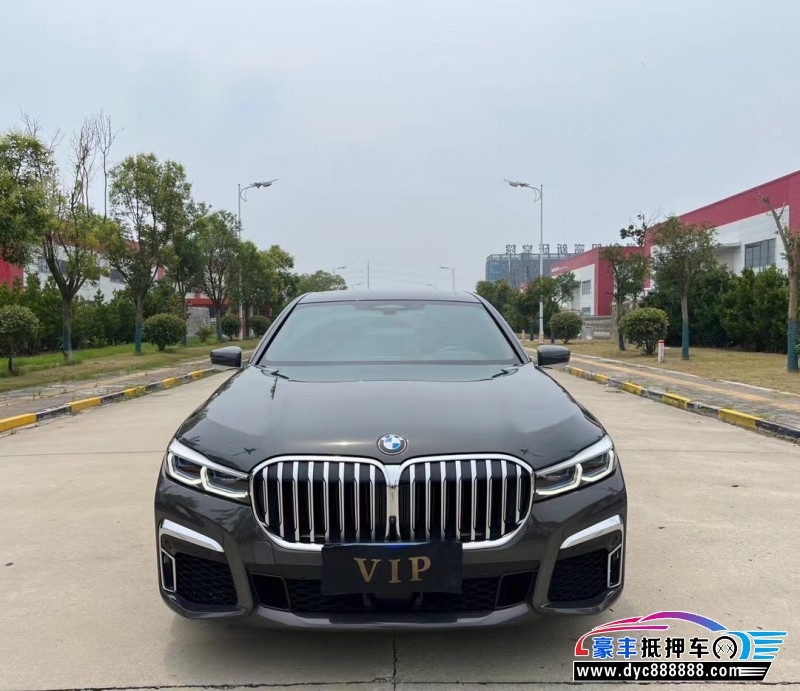 20年宝马7系轿车抵押车出售