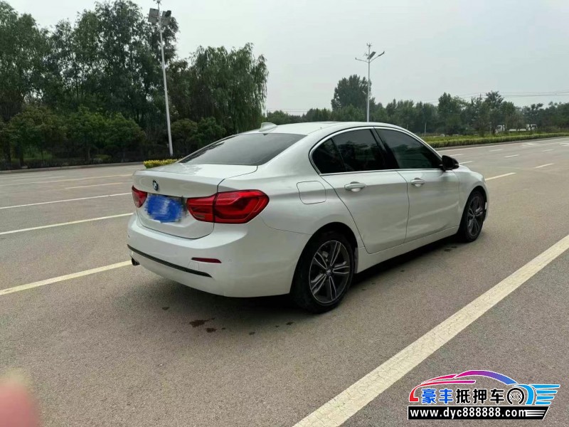 18年宝马1系轿车抵押车出售