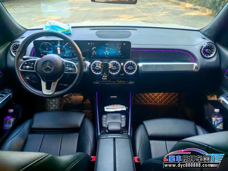 20年奔驰GLB轿车抵押车出售