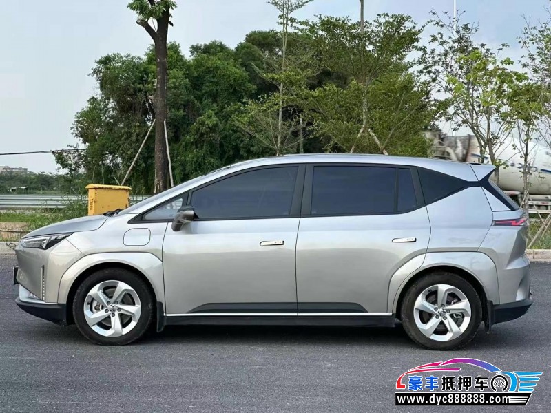 23年合创z03轿车抵押车出售