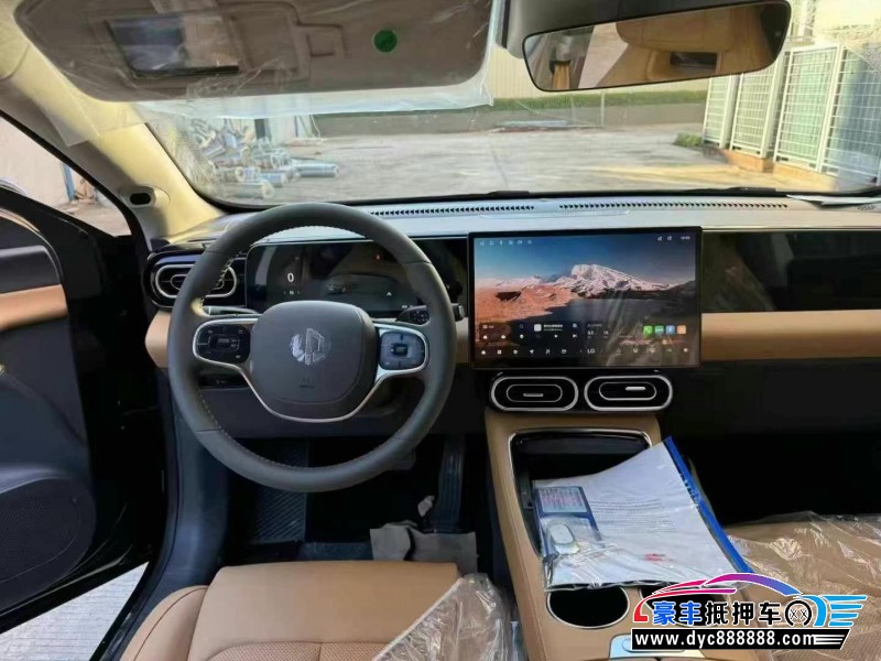 24年零跑c01轿车抵押车出售