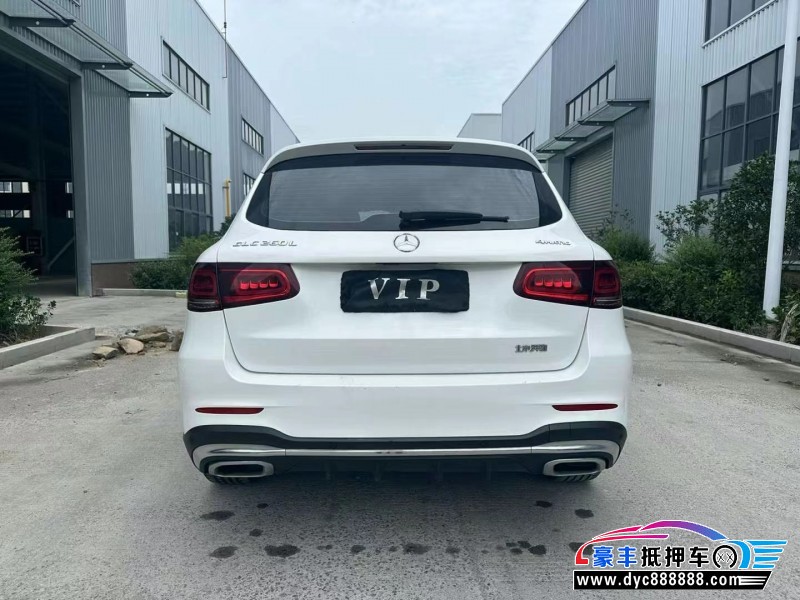 22年奔驰GLCSUV抵押车出售