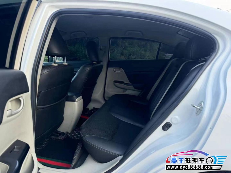 15年本田思域轿车抵押车出售