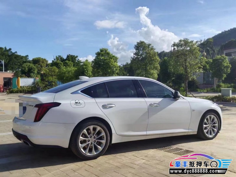 22年凯迪拉克CT5轿车抵押车出售