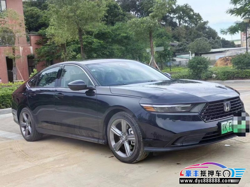 24年本田雅阁轿车抵押车出售