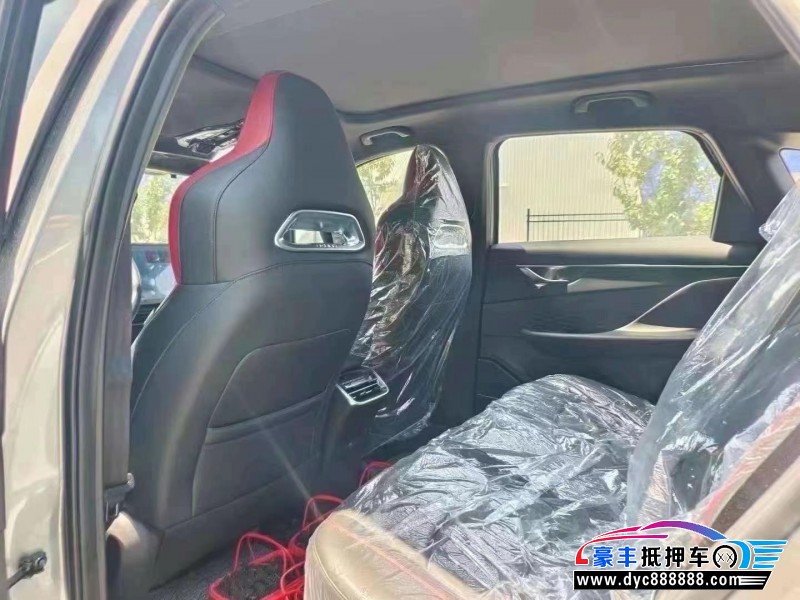 24年北汽制造魔方轿车抵押车出售