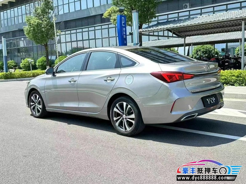 20年长安逸动轿车抵押车出售